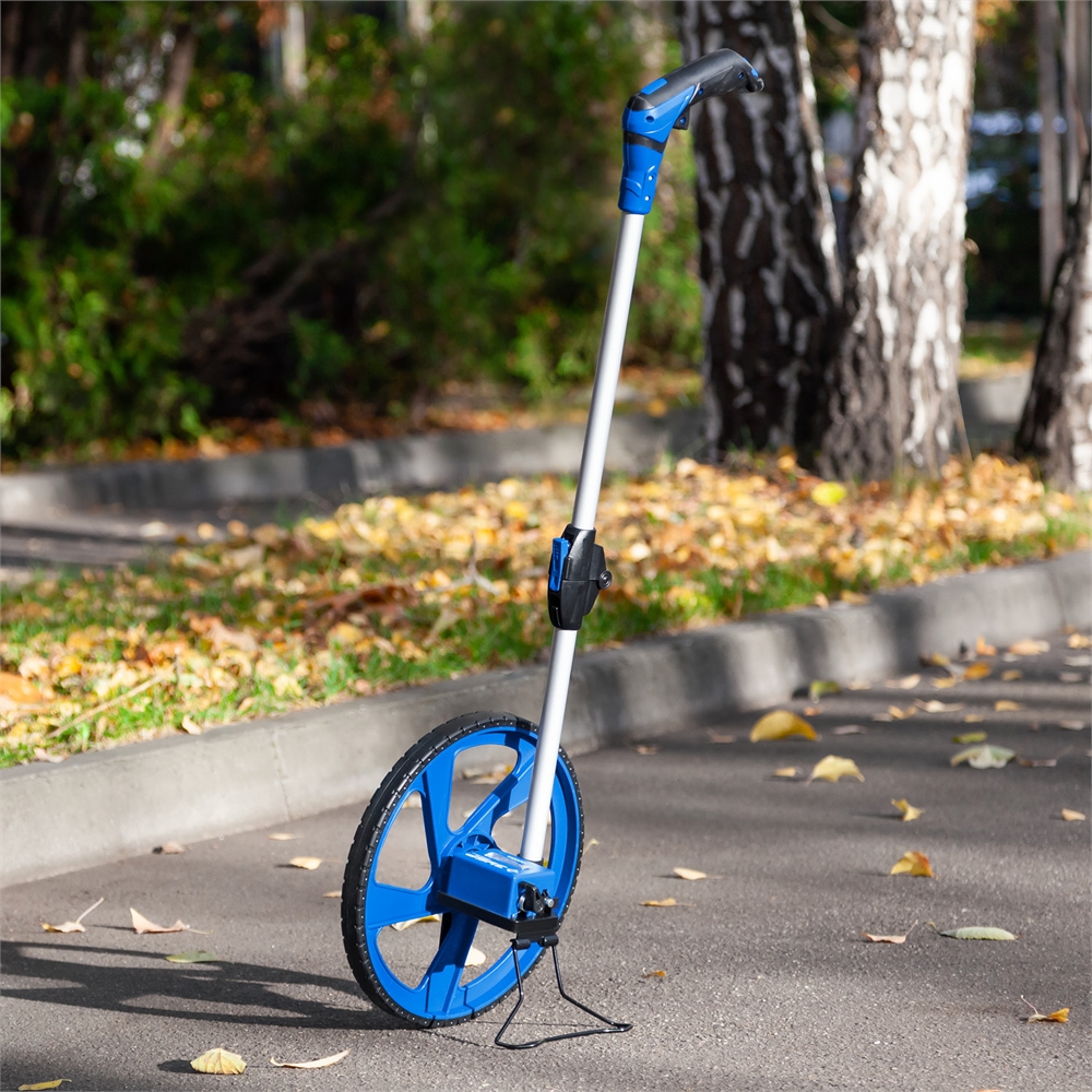 ЗУБР  0.1 - 9999 м, измерительное колесо, (курвиметр) со складной алюминиевой рукояткой, Профессионал (34880) 34880