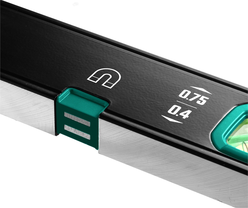 KRAFTOOL  800 мм, усиленный профиль, с зеркальным глазком, магнитный уровень (34785-80) 34785-80