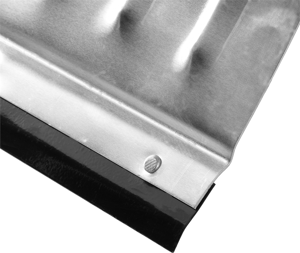 СИБИН  ЛА-430, 430 мм, алюминиевая, со стальной планкой, с деревянным черенком, снеговая лопата (421857) 421857