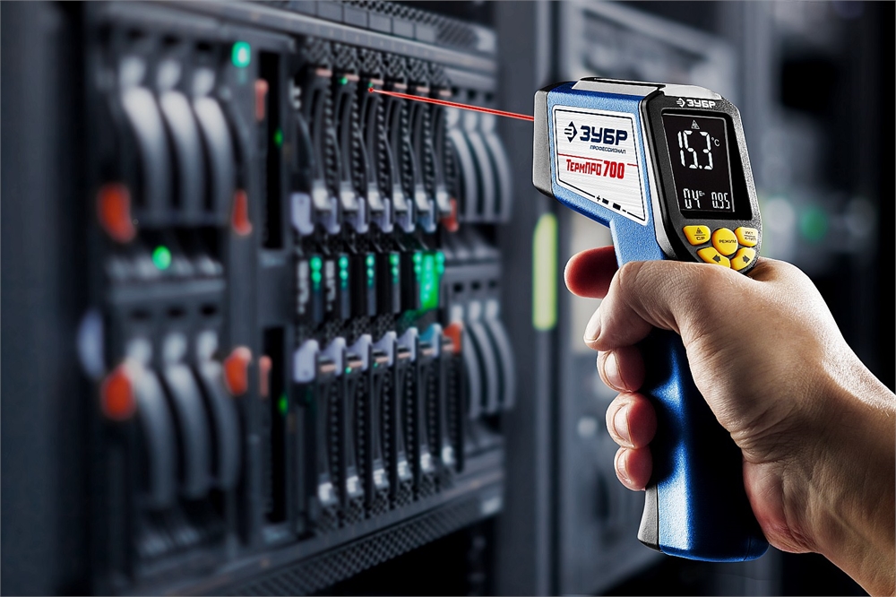 ЗУБР  ТермПро-700, -30° +650°С, инфракрасный пирометр, Профессионал (45721-650) 45721-650