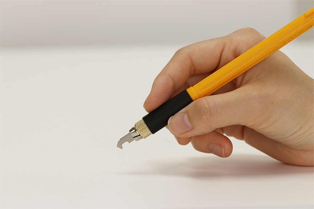 OLFA  с профильными лезвиями 6 мм, 4 шт, перовой нож (OL-AK-4) OL-AK-4