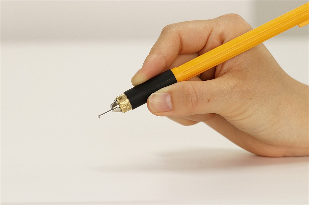 OLFA  с профильными лезвиями 6 мм, 4 шт, перовой нож (OL-AK-4) OL-AK-4