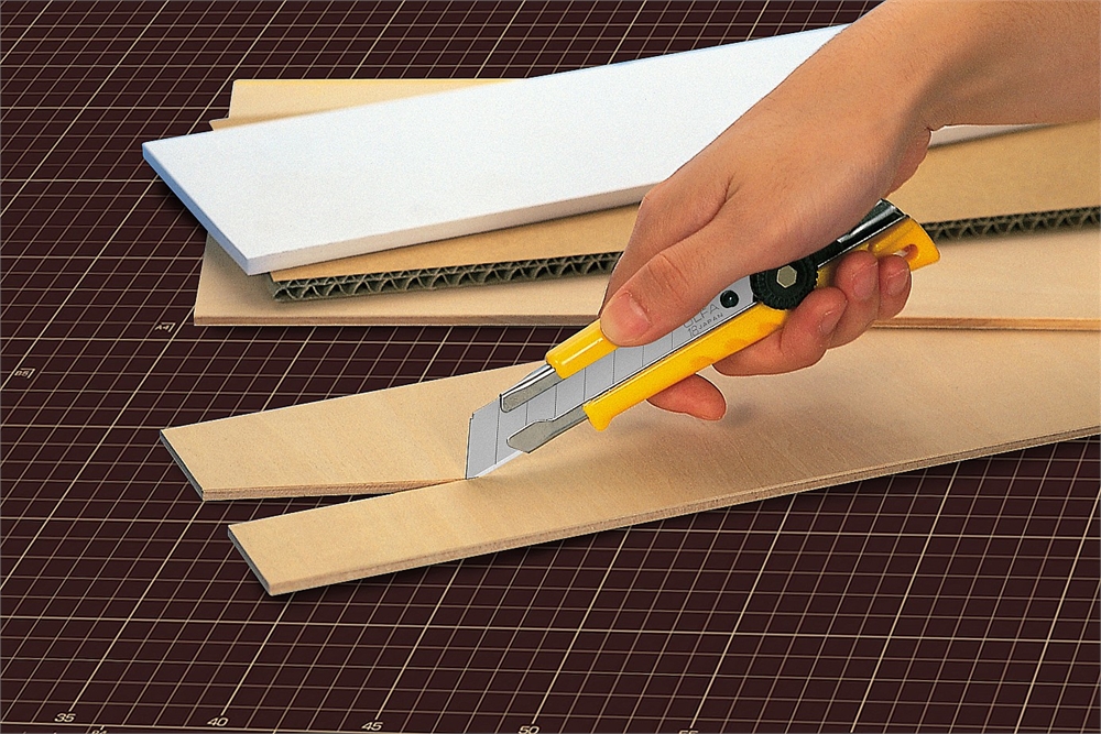 OLFA  18 мм, с выдвижным лезвием, нож (OL-L-1) OL-L-1