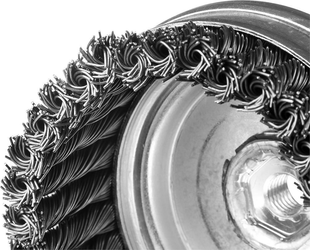 ЗУБР  120 мм, жгутированная стальная проволока 0.5 мм, чашечная щетка-крацовка для УШМ, Профессионал (35275-120) 35275-120_z02