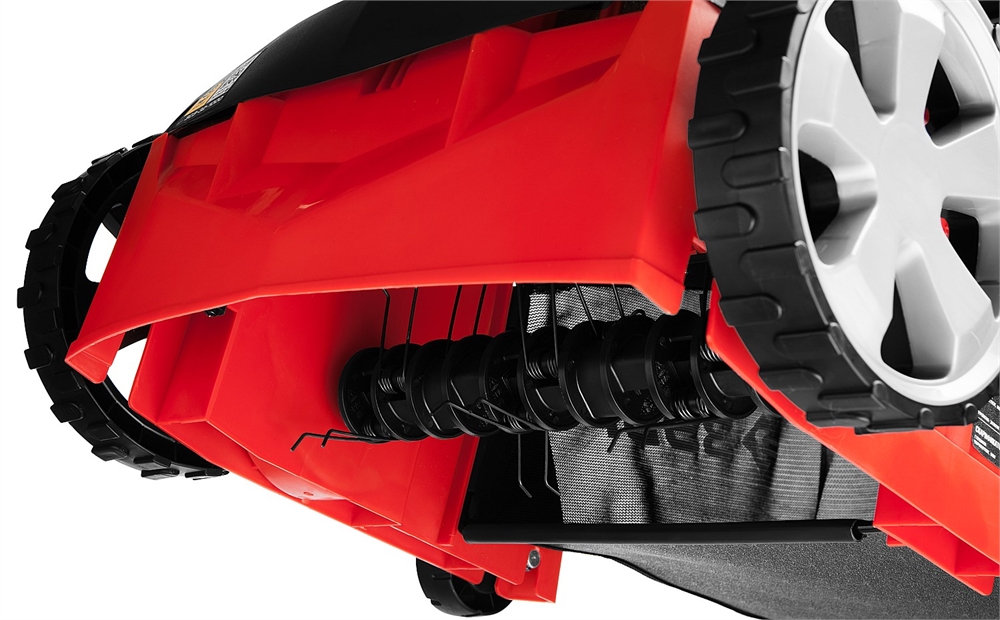 ЗУБР  1000 Вт, 32  см, электрический скарификатор-аэратор (ЗСЭ-32-1000) ЗСЭ-32-1000