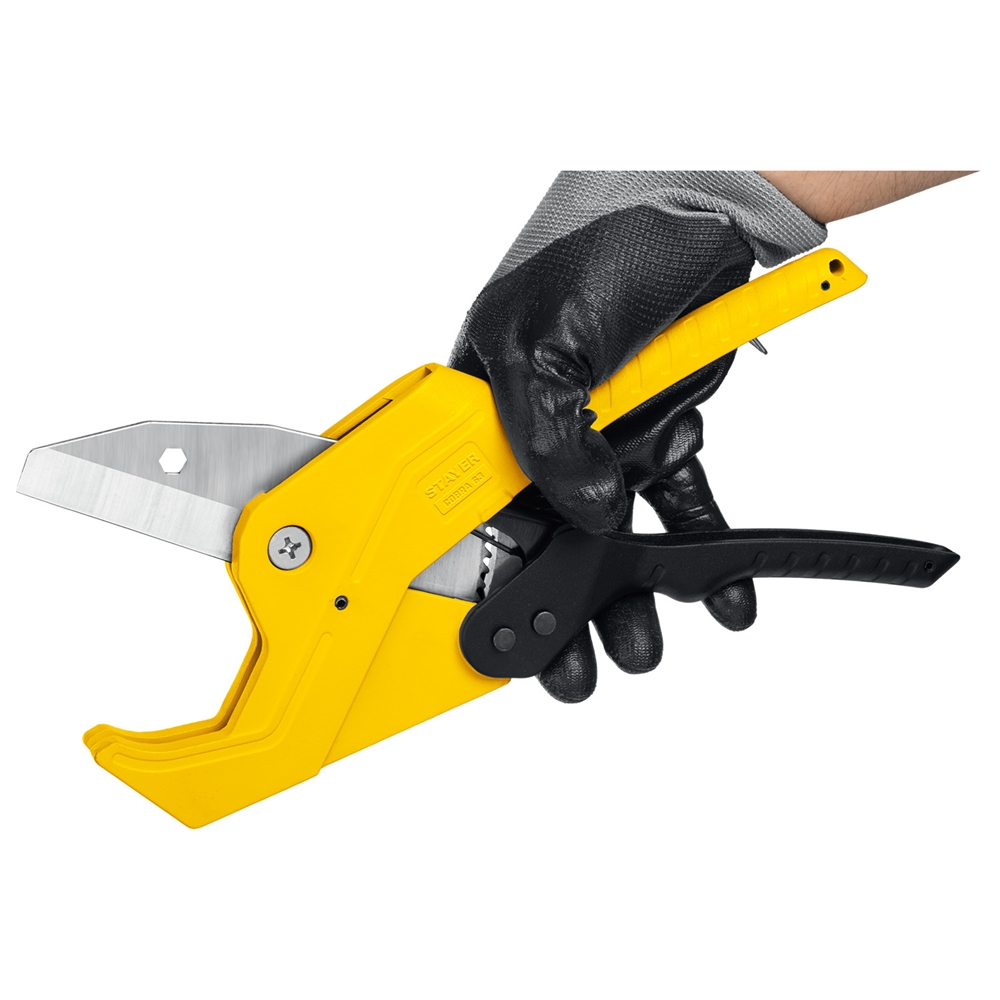 STAYER  COBRA-63, до 63 мм, автоматический труборез по металлопластиковым и пластиковым трубам, Professional (23375-63) 23375-63