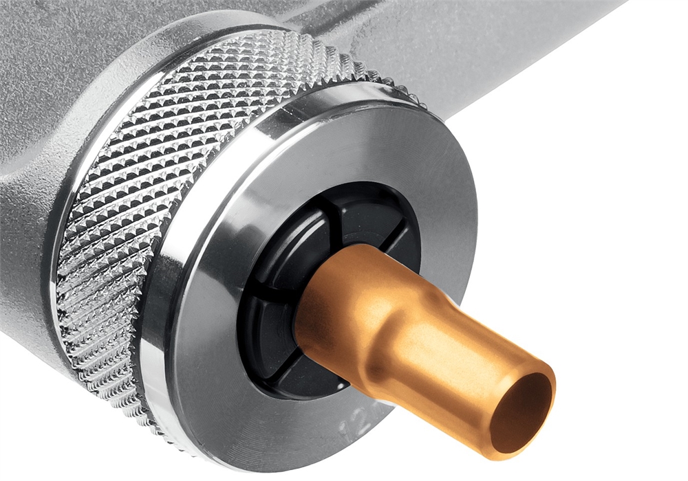 ЗУБР  10 - 32 мм, расширитель-калибратор для труб, Профессионал (23655) 23655