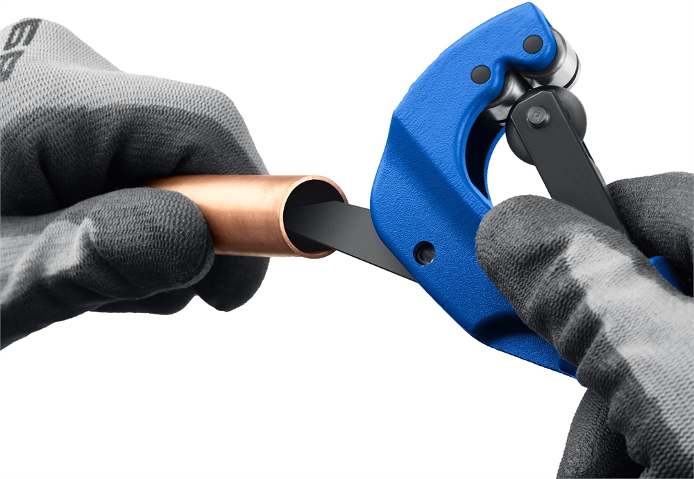 ЗУБР Универсал-32, 3-32 мм, труборез для меди и алюминия, Профессионал (23830) 23830