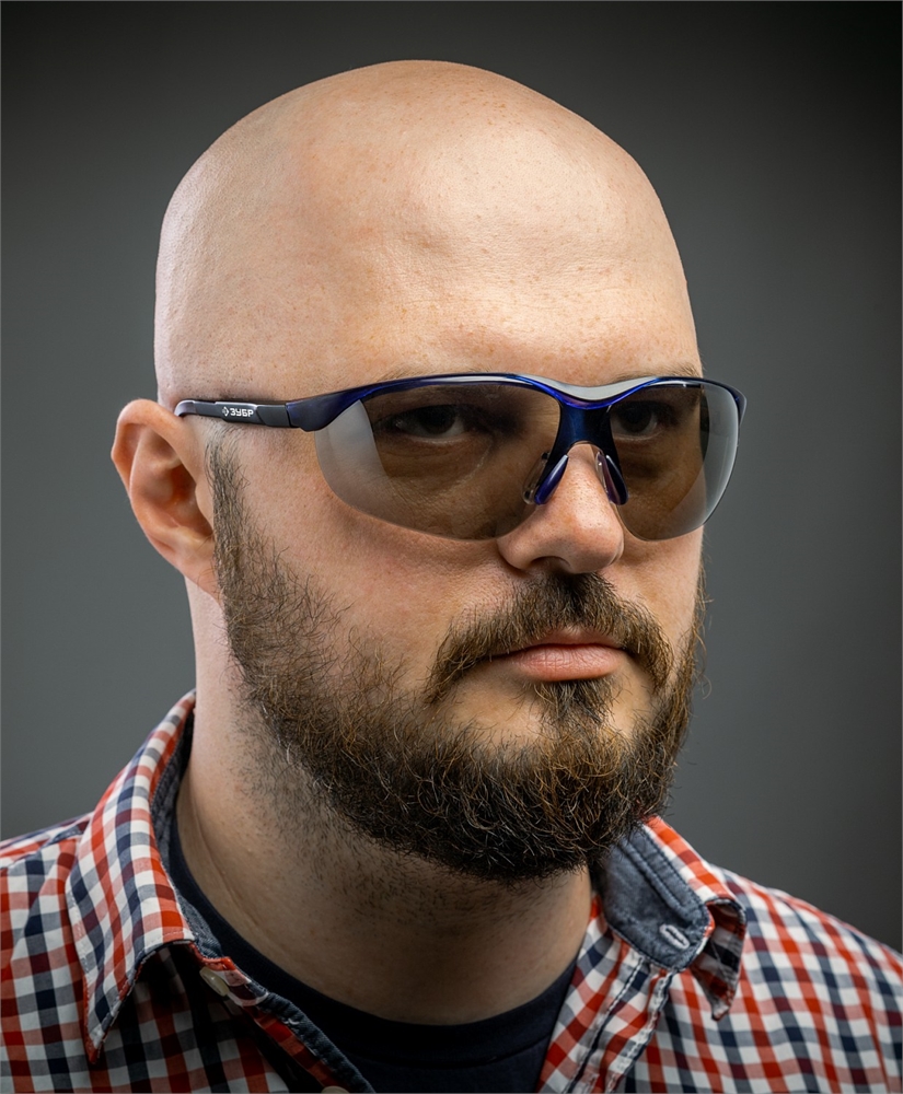 ЗУБР  ПРОГРЕСС, открытого типа, серые, линза устойчива к царапинам и запотеванию, защитные очки, Профессионал (110323) 110323