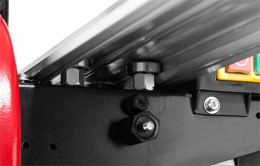 ЗУБР  620 мм, d 200 мм, 800 Вт, электрический плиткорез (ЭП-200-800С) ЭП-200-800С