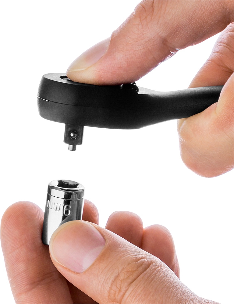 KRAFTOOL  1/4″, 72 зубца, пластиковое покрытие, трещотка для торцовых головок (27796-1/4) 27796-1/4_z02