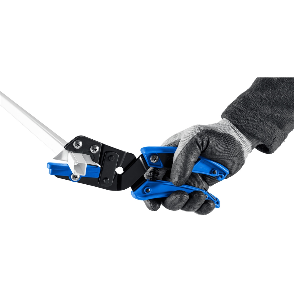 ЗУБР  Универсал, для пластмассовых и резиновых профилей, угловые ножницы со сменным трапециевидным лезвием, Профессионал (23371) 23371