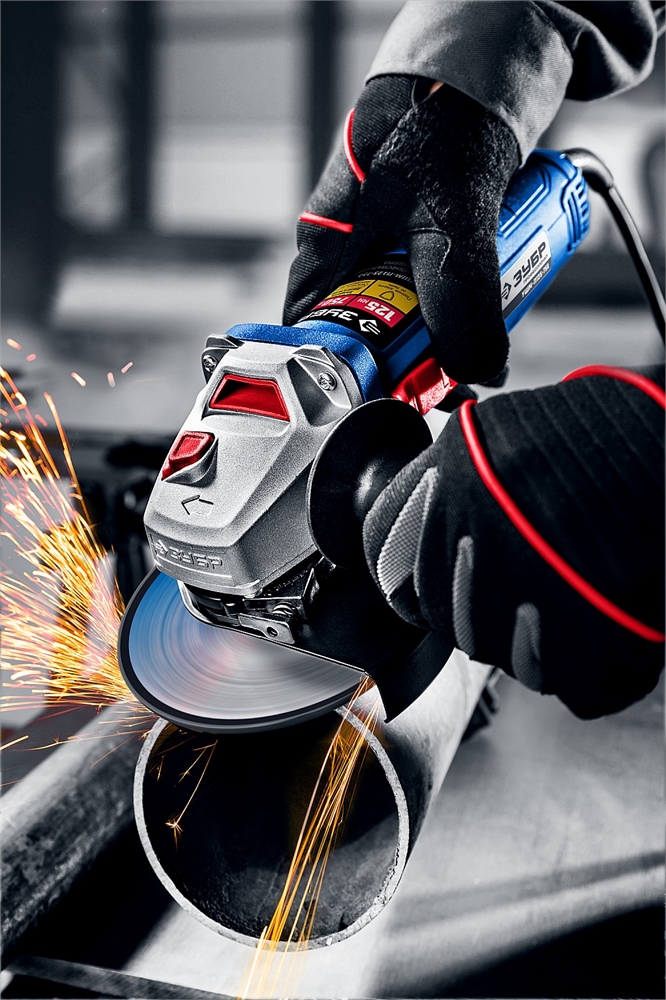 ЗУБР  Компакт, 750 Вт, d125 мм, УШМ, Профессионал (УШМ-П125-750) УШМ-П125-750