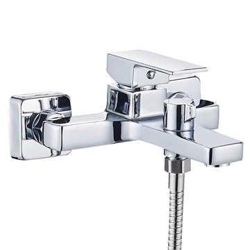 Смеситель для ванны Ligeya L3011 с душем одноручный с коротким изливом т тт000020027