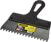 STAYER  PROFlat, 200 мм, зуб 6 х 6 мм, пластиковая ручка, зубчатый, нержавеющий, фасадный шпатель, Professional (1009-20-06) 1009-20-06